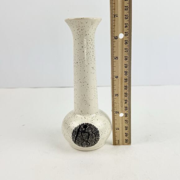 Mid Century Taurus Ceramics Kona Hawaii Hawaiian Petroglyph Design Vase Small 7” - Picture 4 of 5